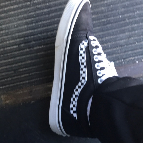 Men’s 8.5 vans like new worn only 3-4 times - Picture 2 of 4